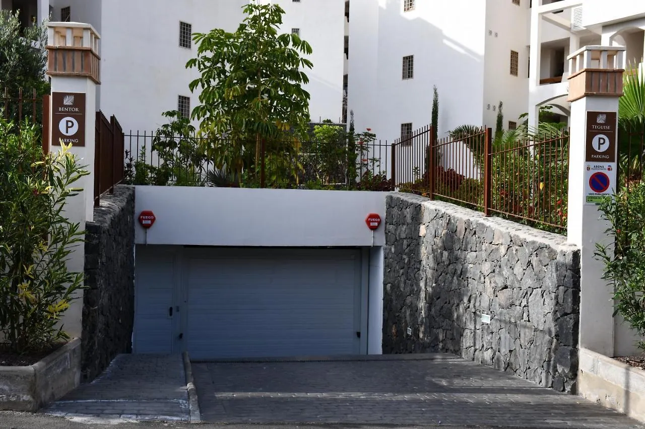 Bentor 1-4 Pool View 2B Villa Palm-mar 0*,  Spanje